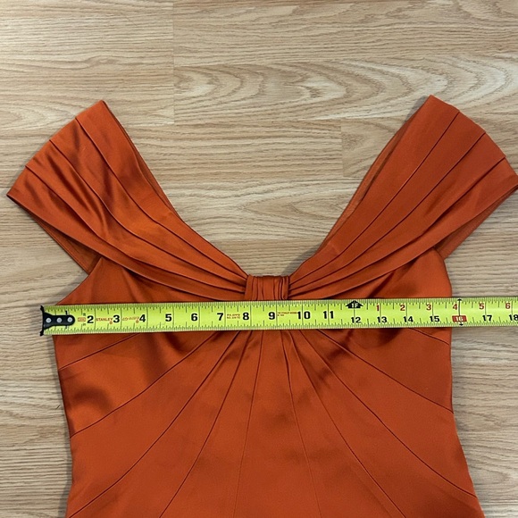 Karen Millen England Orange Off Shoulder Sheath Dress Size 10 Formal - Picture 6 of 8